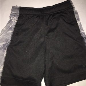 Old navy shorts size 5